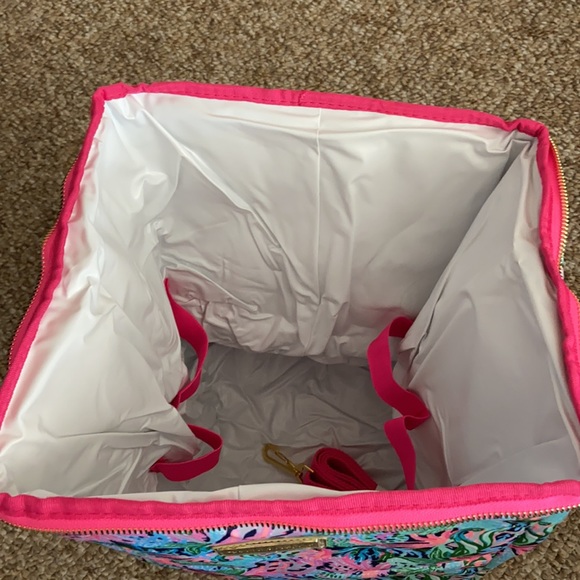 🎉Host Pick🎉 NWT Lilly Pulitzer Wine Carrier - Picture 11 of 13